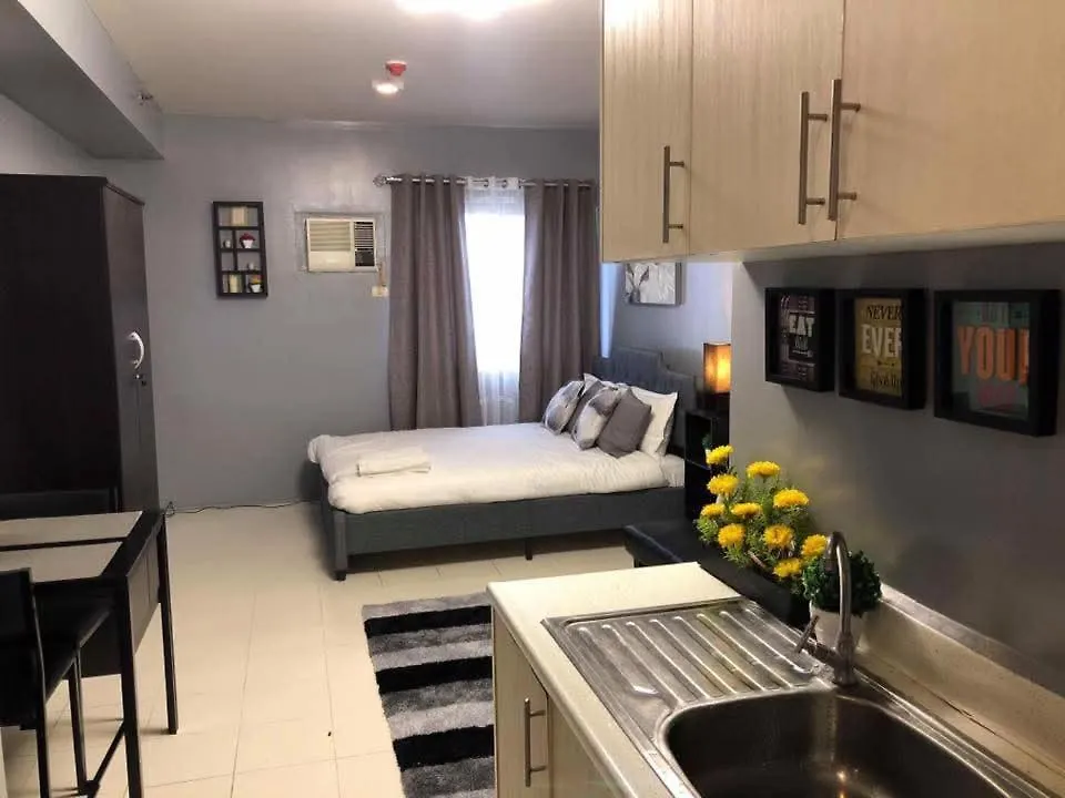 Choco Condotel Manila Apartment