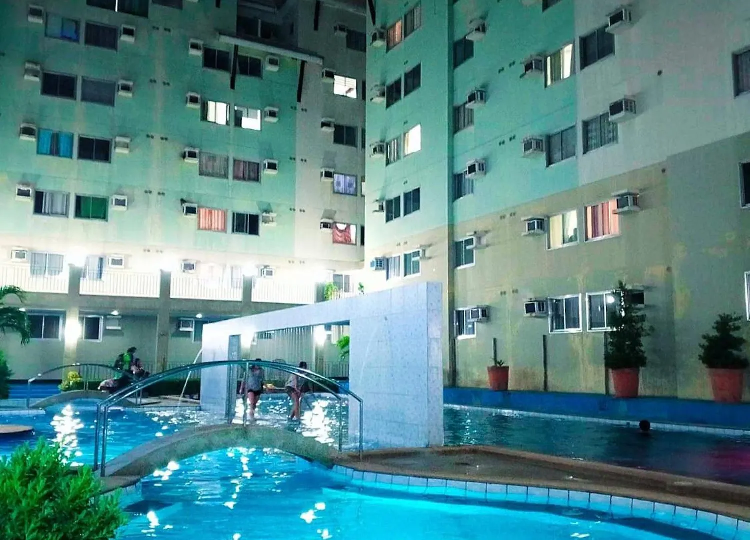 Choco Condotel Manila Apartment
